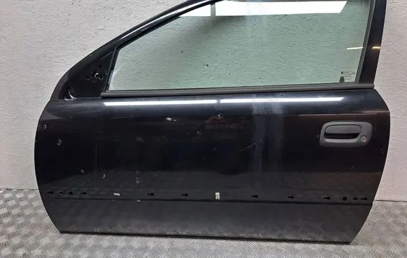 Door (2 Door Coupe)