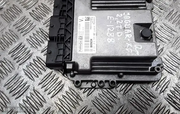 Jaguar XF Engine control unit/module CX2312C520V 0281018585