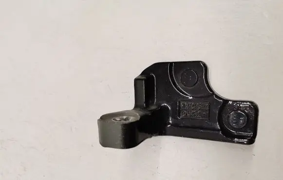 Mercedes-Benz C AMG W205 Front door upper hinge 1505