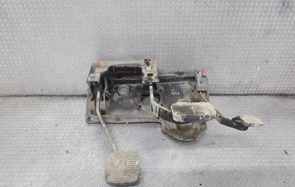 Land Rover Discovery Pedal assembly 