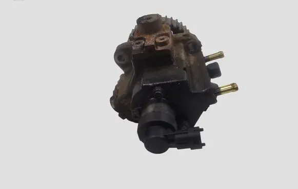Opel Vectra C Fuel injection high pressure pump 0445010097