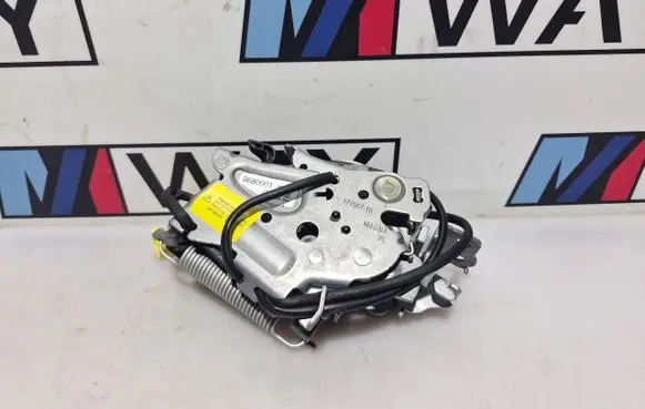 BMW X1 U11 Engine bonnet/hood lock/catch
