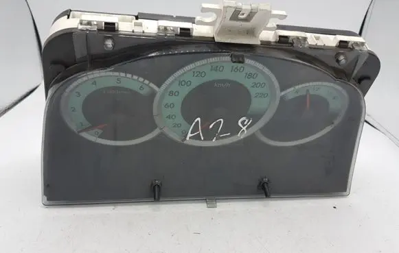 Toyota Corolla Verso E121 Speedometer (instrument cluster) 838000F060L
