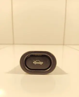 Saab 9-5 Tailgate opening switch 4733440 156796