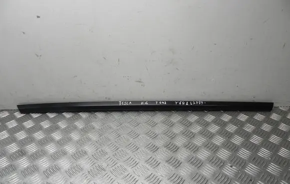 Tesla Model Y Rear door trim (molding) 642