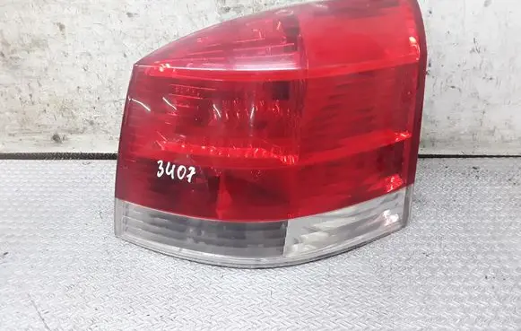 Opel Signum Rear/tail lights 13159862