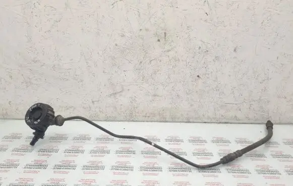 Volkswagen PASSAT B6 Clutch pipe/line 277001