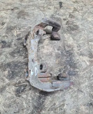 Mercedes-Benz E W211 Brake caliper pad carrier rear