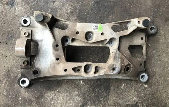 Audi A4 S4 B9 Gearbox mounting bracket 8W0399262AE