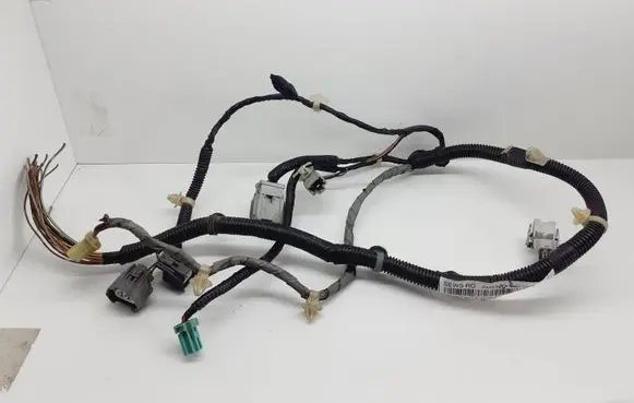 Honda CR-V Front door wiring loom 32752SCAG201