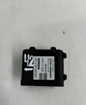 Nissan Almera Tino Parking PDC control unit/module 28260AU120