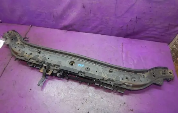 Renault Megane II Front piece kit 