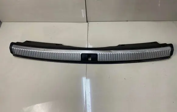 Audi A4 S4 B6 8E 8H Trunk/boot sill cover protection 8E9864483