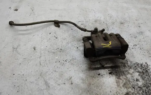 Chevrolet Captiva Rear brake caliper