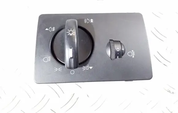 Ford Focus Light switch 7M5T13A024MA 04069765