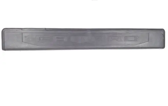 Chevrolet Camaro Front sill trim cover 23161314