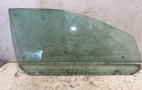 Volkswagen Golf V Front door window glass four-door 43R004583