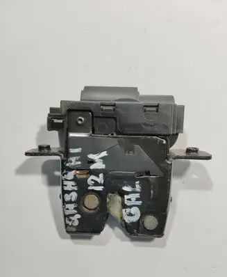 Nissan Qashqai Tailgate/trunk/boot lock/catch/latch 90502EY10D 020512