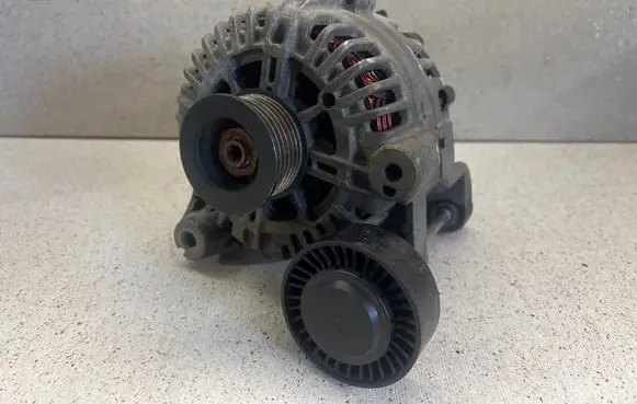 BMW 3 E90 E91 Generator/alternator