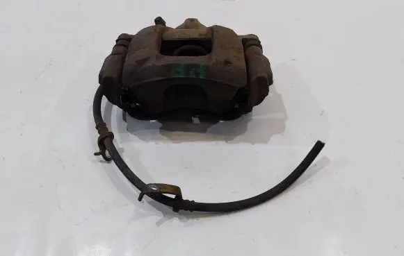 Toyota Verso Front brake caliper