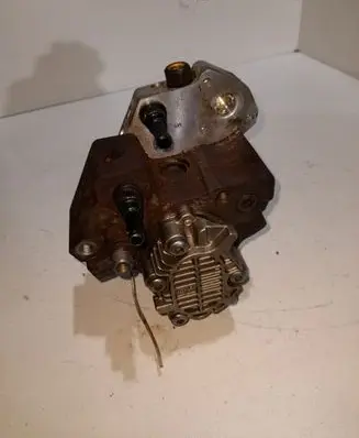 Renault Espace - Grand espace IV Fuel injection high pressure pump H8200041766 8200586851