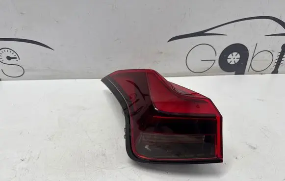 Lexus UX Rear/tail lights
