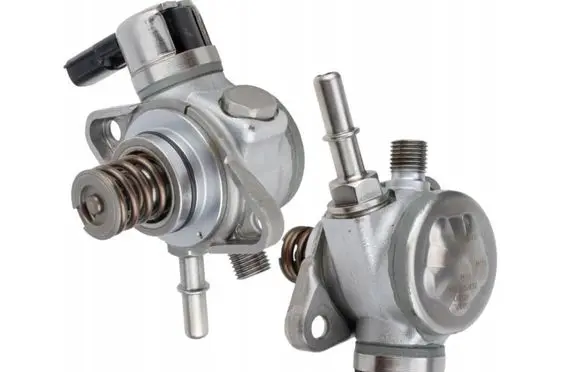 Renault Clio V Fuel injection high pressure pump AGH8201437992