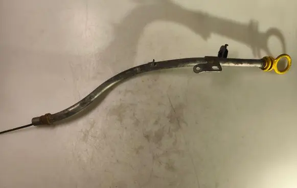 Renault Trafic III (X82) Oil level dip stick 11518504R