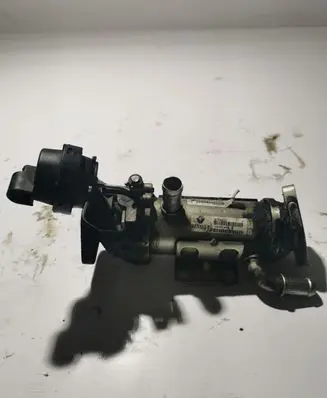 Renault Trafic II (X83) EGR valve cooler H8200340616