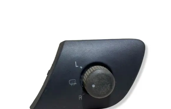 Skoda Fabia Mk1 (6Y) Wing mirror switch 6Y1959565E