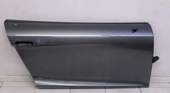 Audi R8 42 Door (2 Door Coupe) 