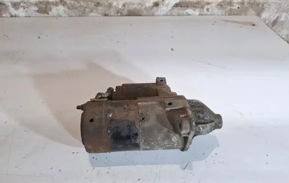 KIA Magentis Starter motor MT37110