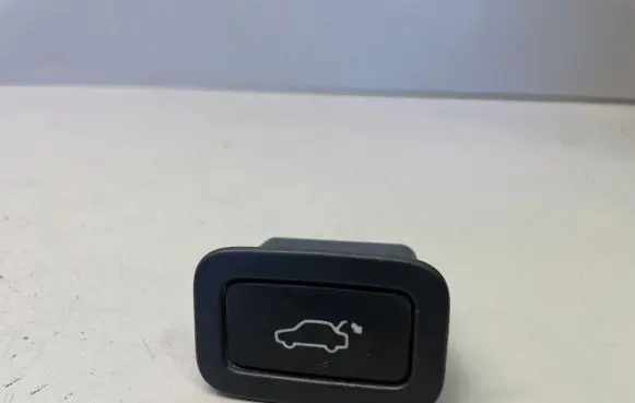 Volvo XC60 Tailgate opening switch 31264960AA