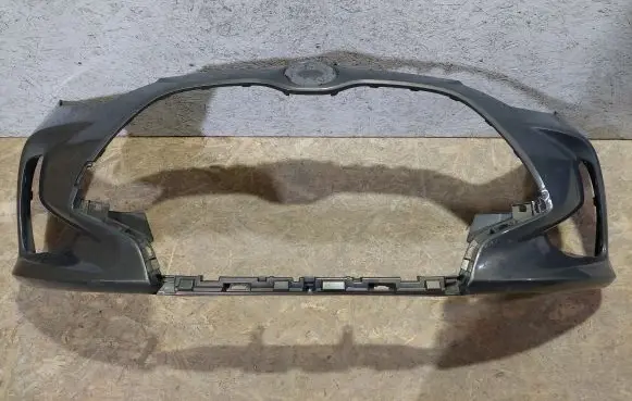 Toyota Yaris XP210 Front bumper 52119K00505211 3683227