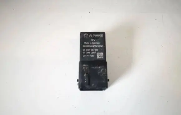 Citroen C4 II Glow plug pre-heat relay 9803299780 51299058a