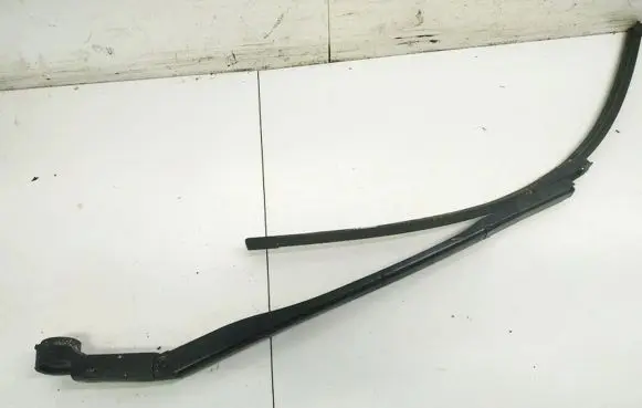 Honda Civic Front wiper blade arm