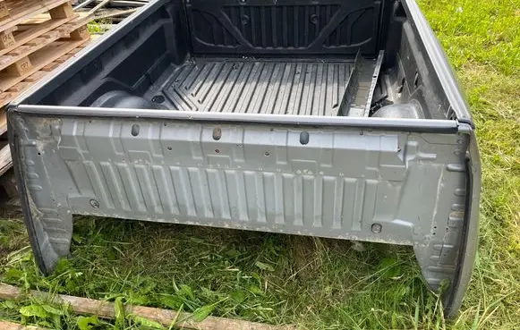 Nissan Navara D23 Pickup box