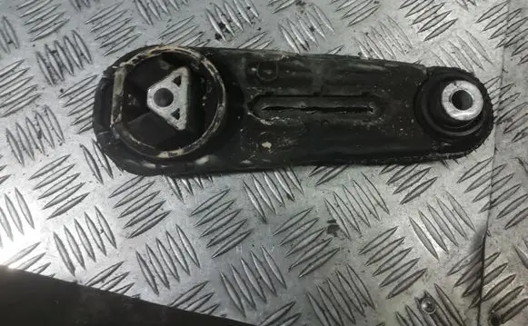 Nissan Note (E11) Gearbox mount