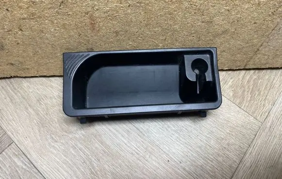 BMW 7 F01 F02 F03 F04 Car ashtray 9119317 51459119317