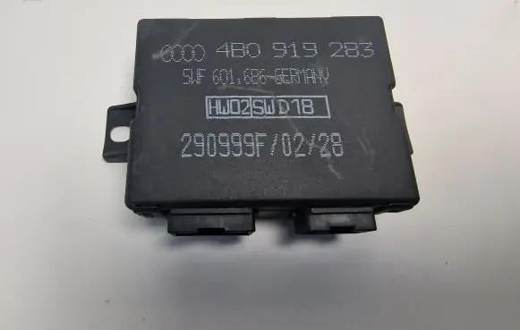 Audi A6 S6 C5 4B Parking PDC control unit/module 4B0919283