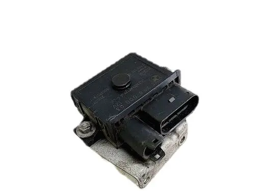 BMW 3 E90 E91 Glow plug pre-heat relay 779800003