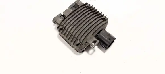 Volvo V60 Coolant fan relay 940013802