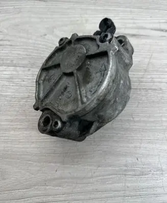 Ford C-MAX I Vacuum pump D1562B