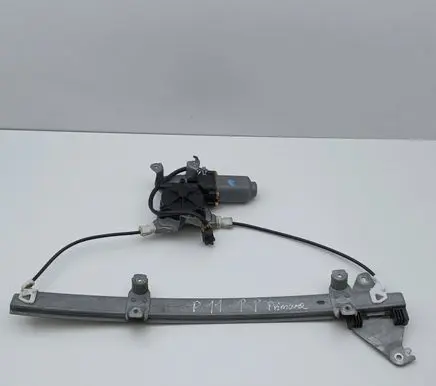 Nissan Primera Front door window regulator with motor 400600T2 112440
