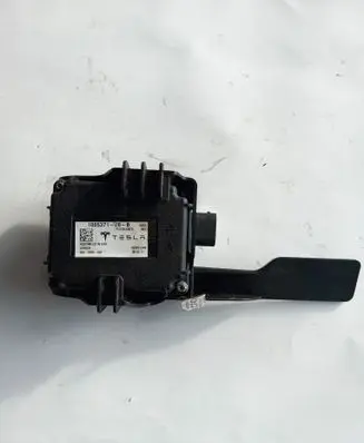 Tesla Model X Other control units/modules 100537100B