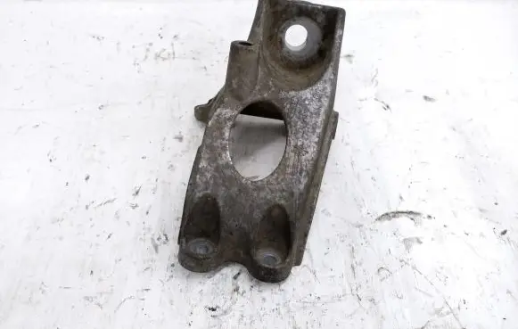 Audi A8 S8 D3 4E Gearbox mounting bracket 4E0399114BB