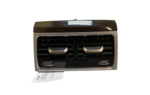 BMW 7 G11 G12 Rear air vent grill 2851366