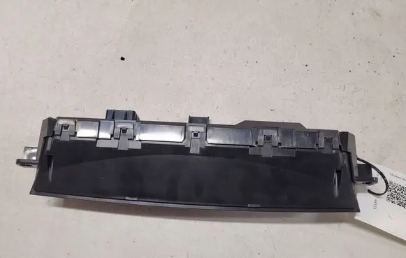 Mazda 6 Screen/display/small screen GDK4611J0 K9001