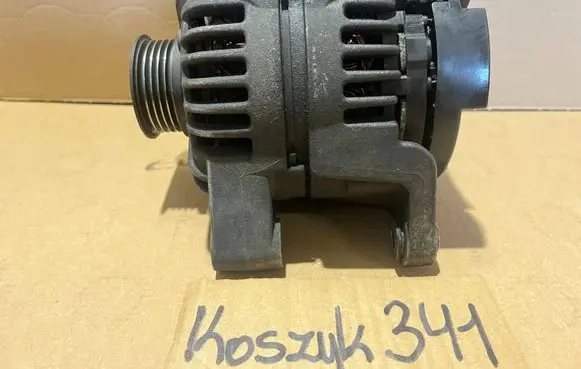 Opel Tigra B Generator/alternator 13222930