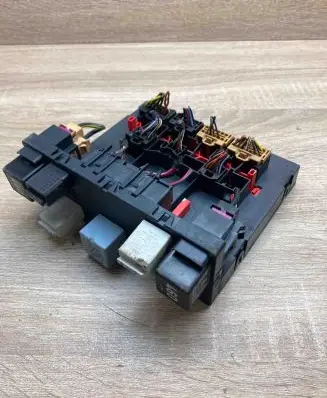 Volkswagen PASSAT B6 Comfort/convenience module 3C0937049J